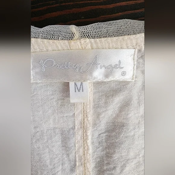 Vintage Pretty Angel Elegant Cream Blouse - Picture 4 of 8